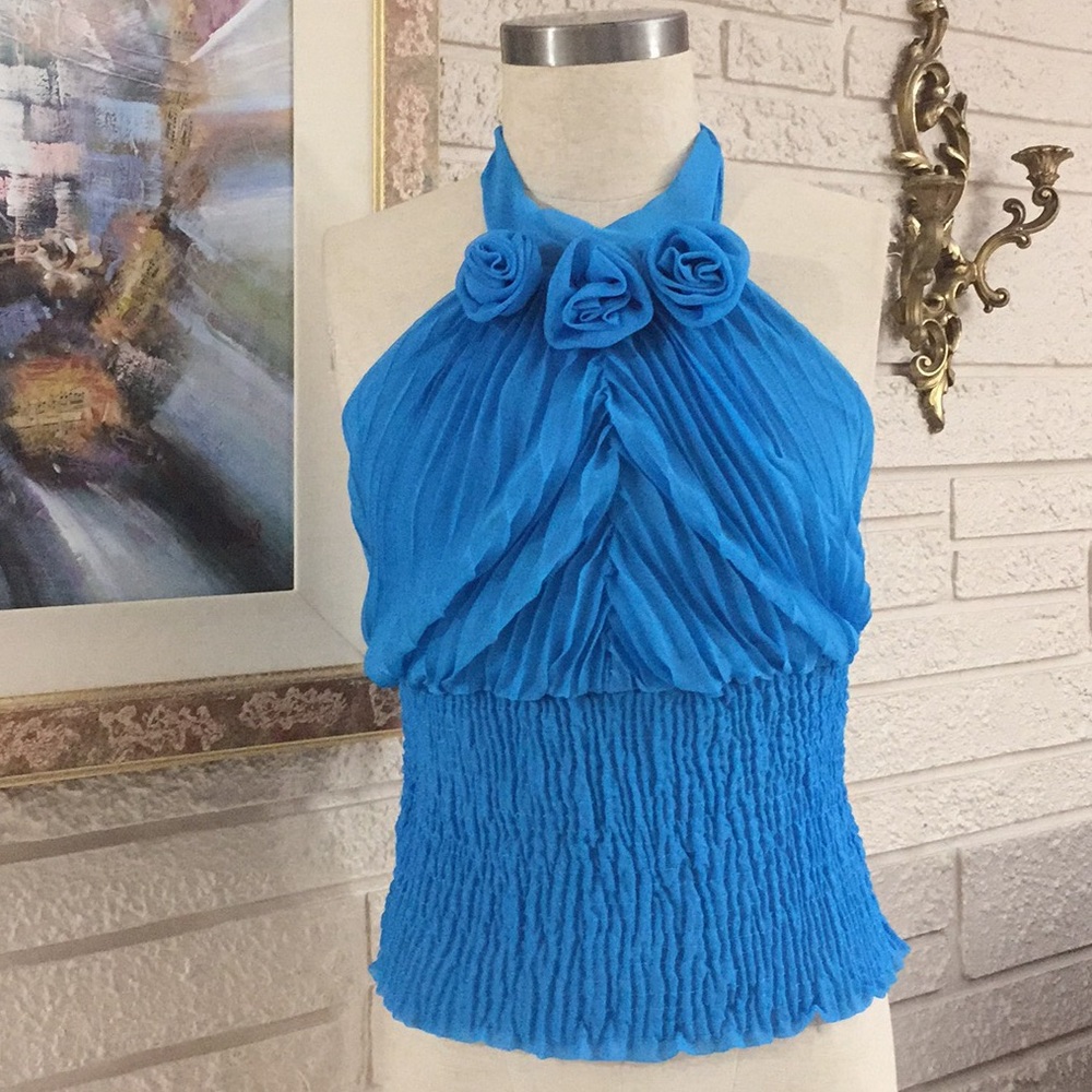 Voice Ruched Rosette Halter Style Top
